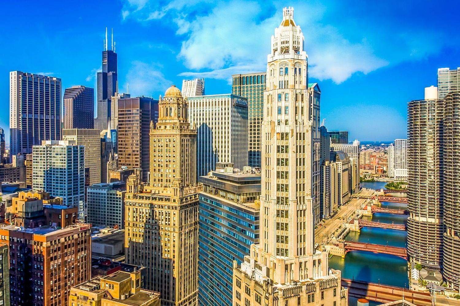 Historic towers in the Chicago Loop