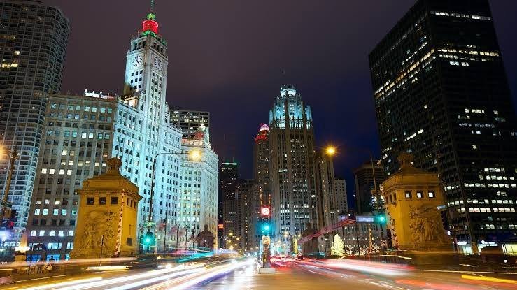 Downtown Chicago at night